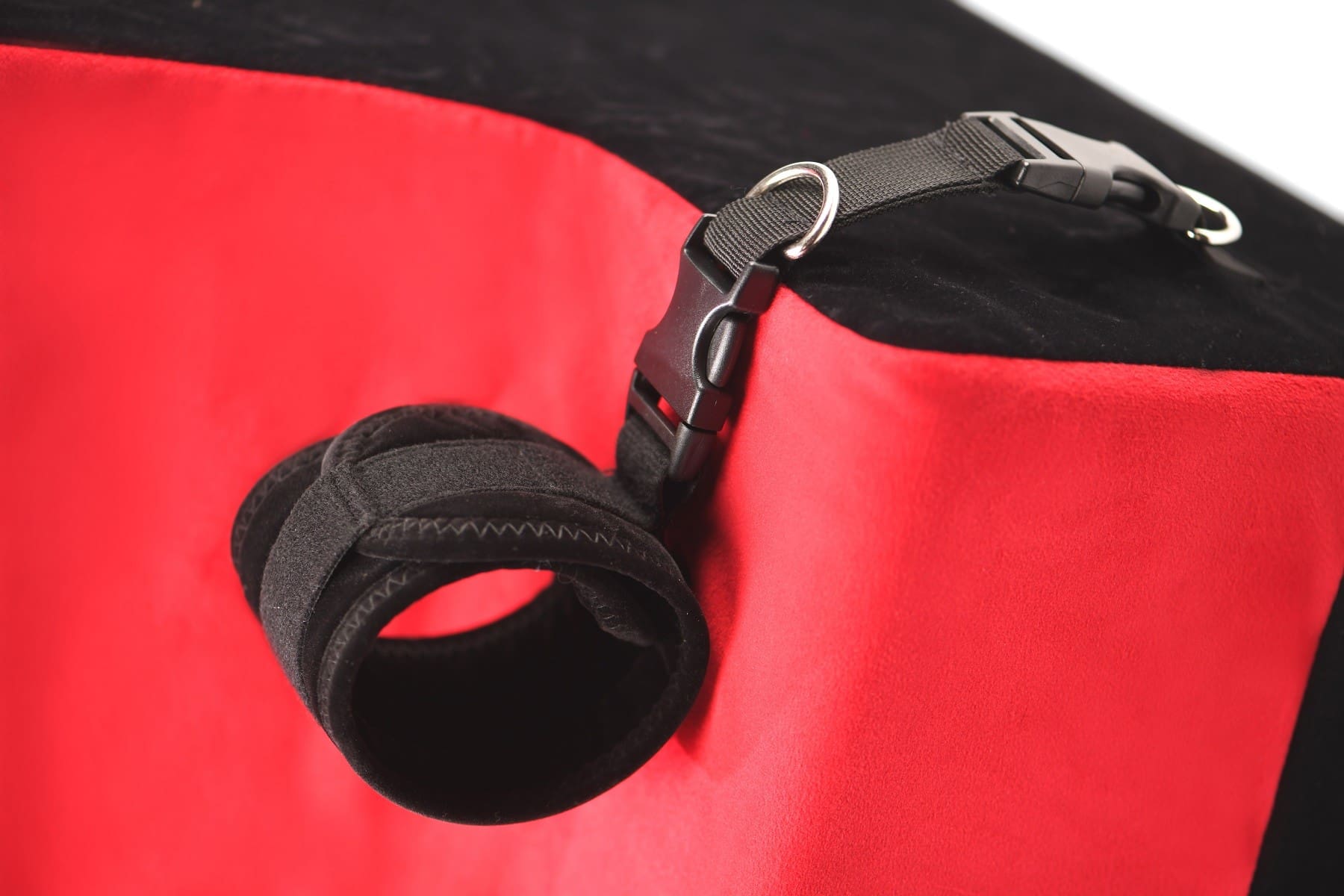 BANCO LOVER'S BONDAGE BENCH ROJO - Imagen 12